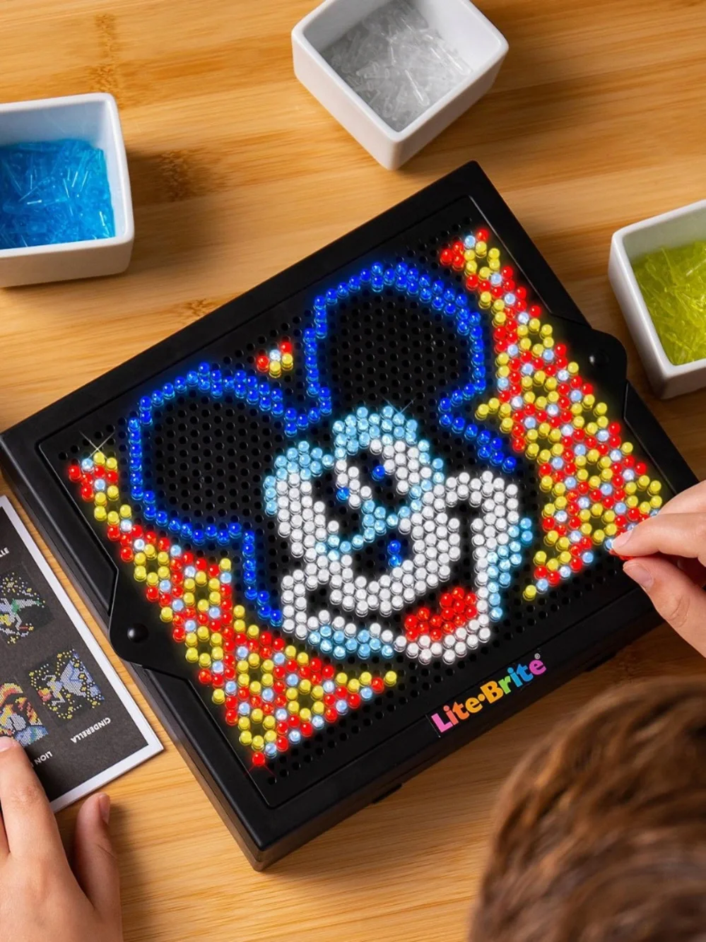 Disney Lite-Brite Super Bright HD Mickey Mouse Multicolor Peg Art